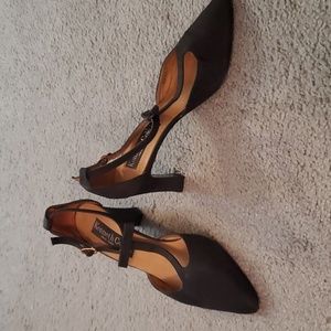 Kenneth Cole New York Heels